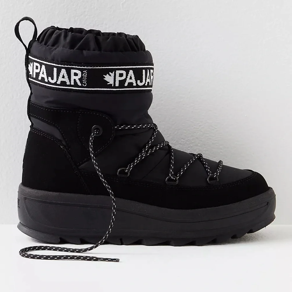 LIKE NEW PAJAR Galaxy Snow Boots!